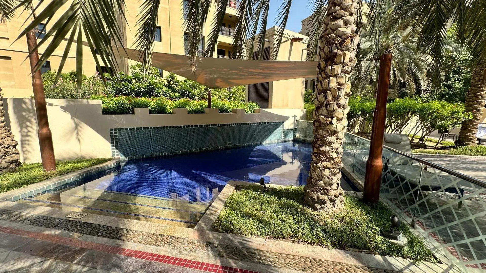 דירות דובאי Luxurious 1Br Aprt Burj Khalifa Area איחוד האמירויות הערביות