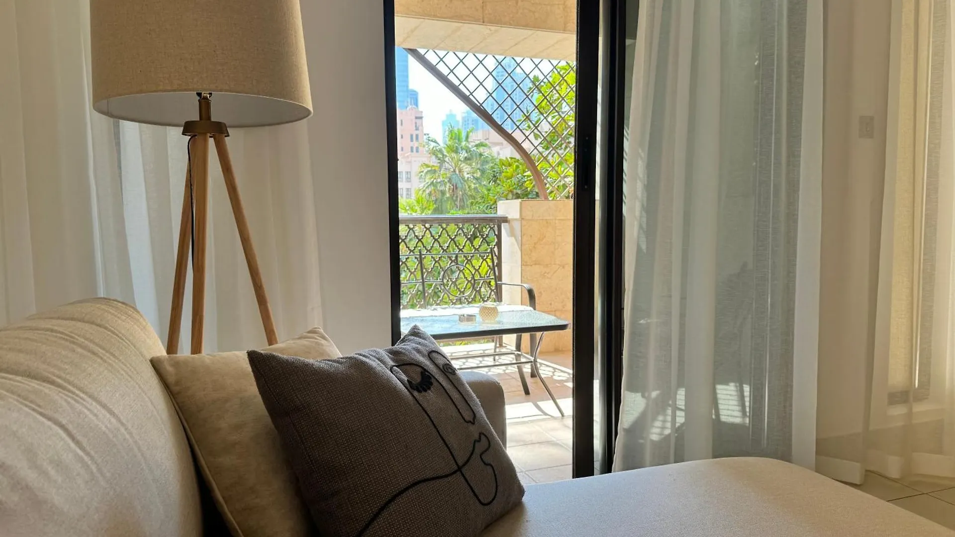 דירות דובאי Luxurious 1Br Aprt Burj Khalifa Area