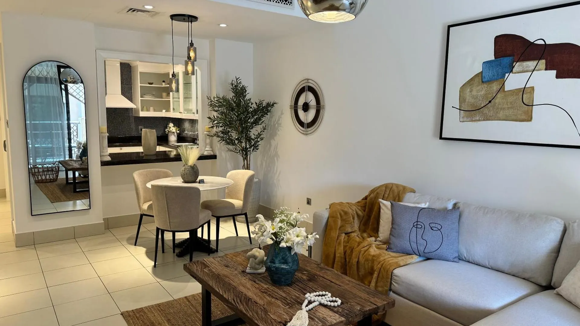 דירות דובאי Luxurious 1Br Aprt Burj Khalifa Area