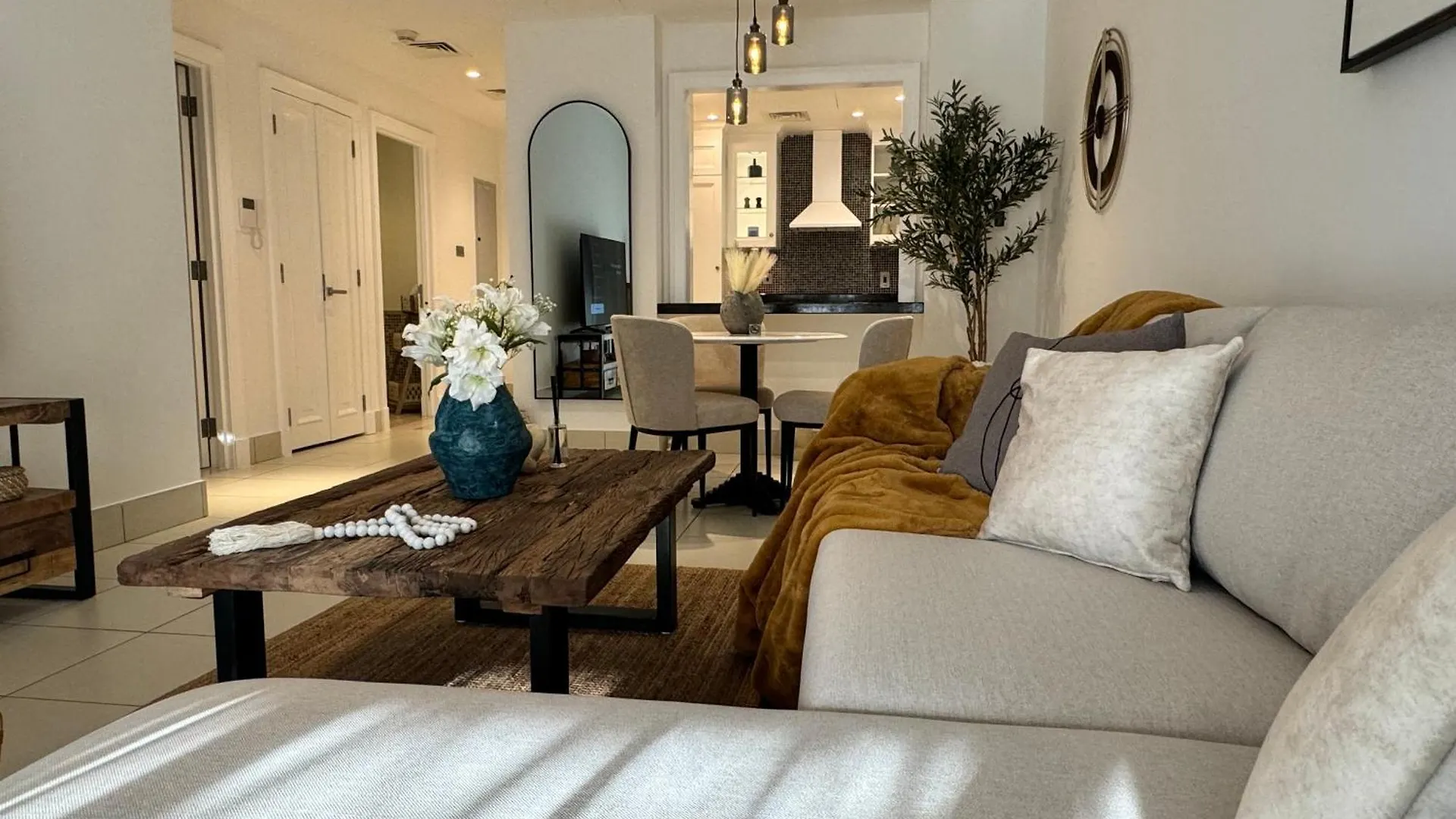 דירות דובאי Luxurious 1Br Aprt Burj Khalifa Area