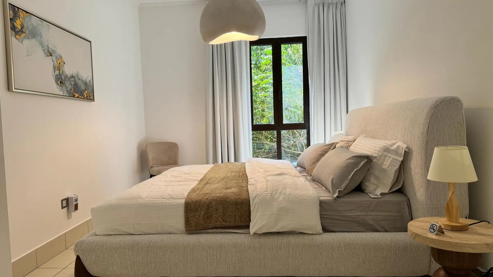 Luxurious 1Br Aprt Burj Khalifa Area Apartment Dubai